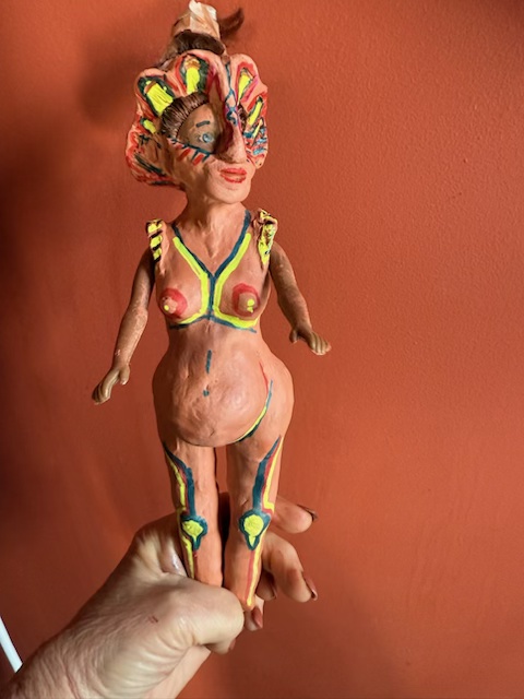 Pregnant Crown